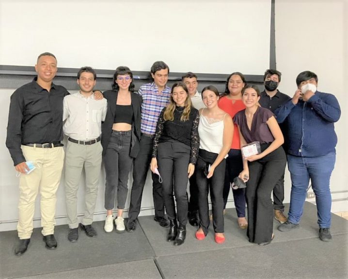estudiantes de ITESO
